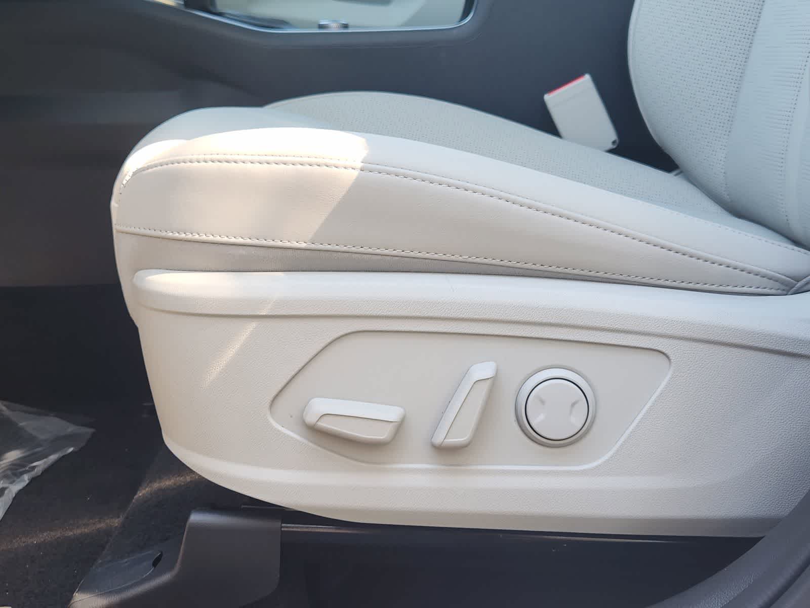 Thumbnail: 2026 Kia Sorento - 19