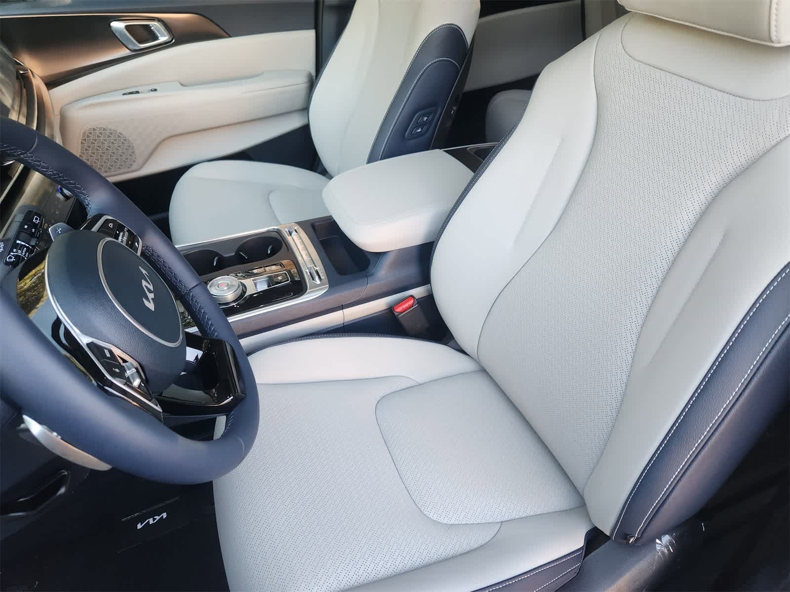 Thumbnail: 2026 Kia Carnival - 11