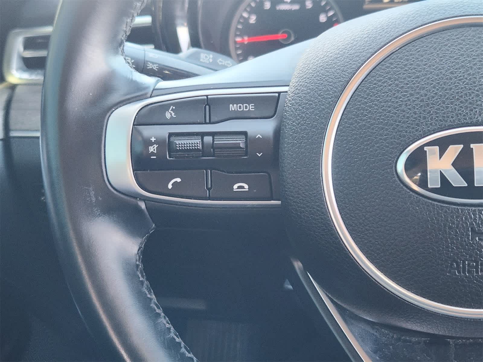 Thumbnail: 2021 Kia K5 - 28