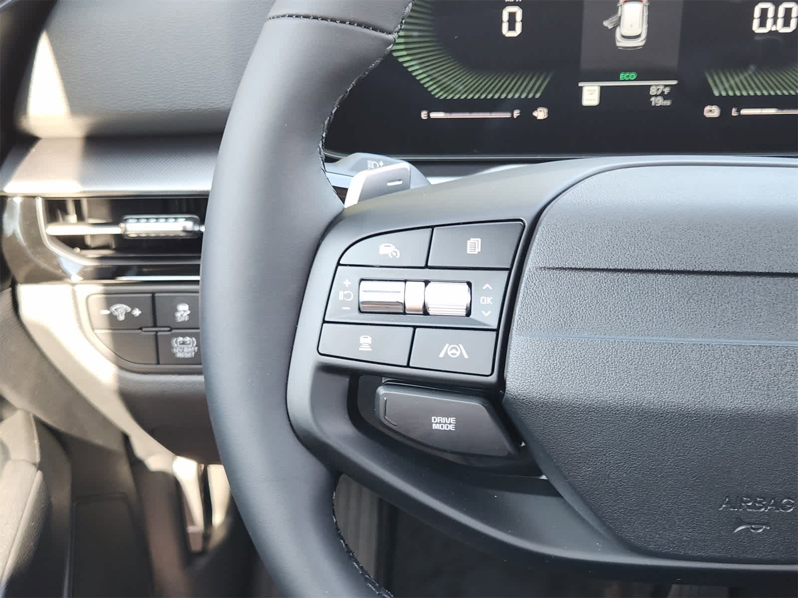 Thumbnail: 2026 Kia Sportage - 25