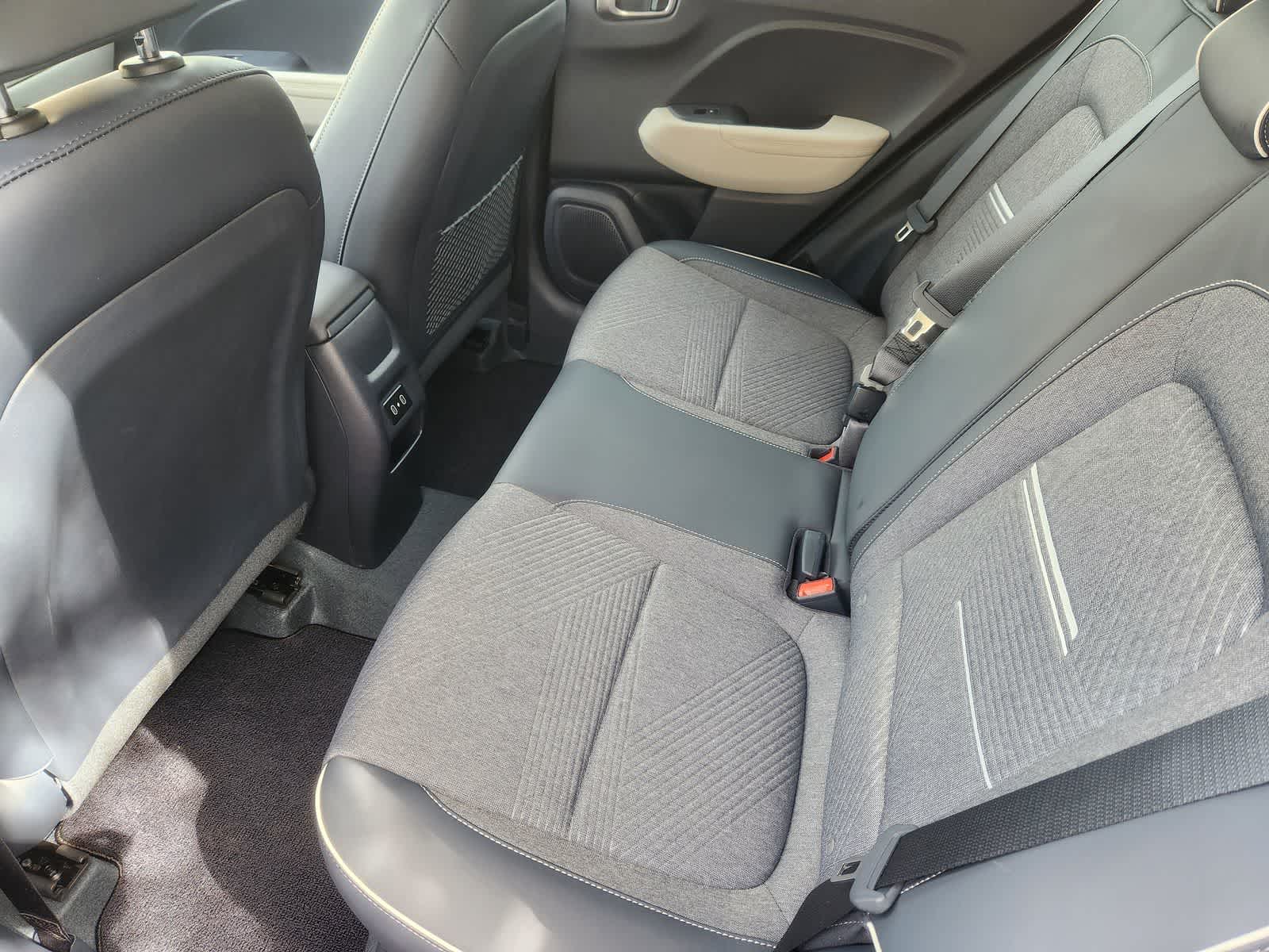 Thumbnail: 2025 Hyundai Venue - 27