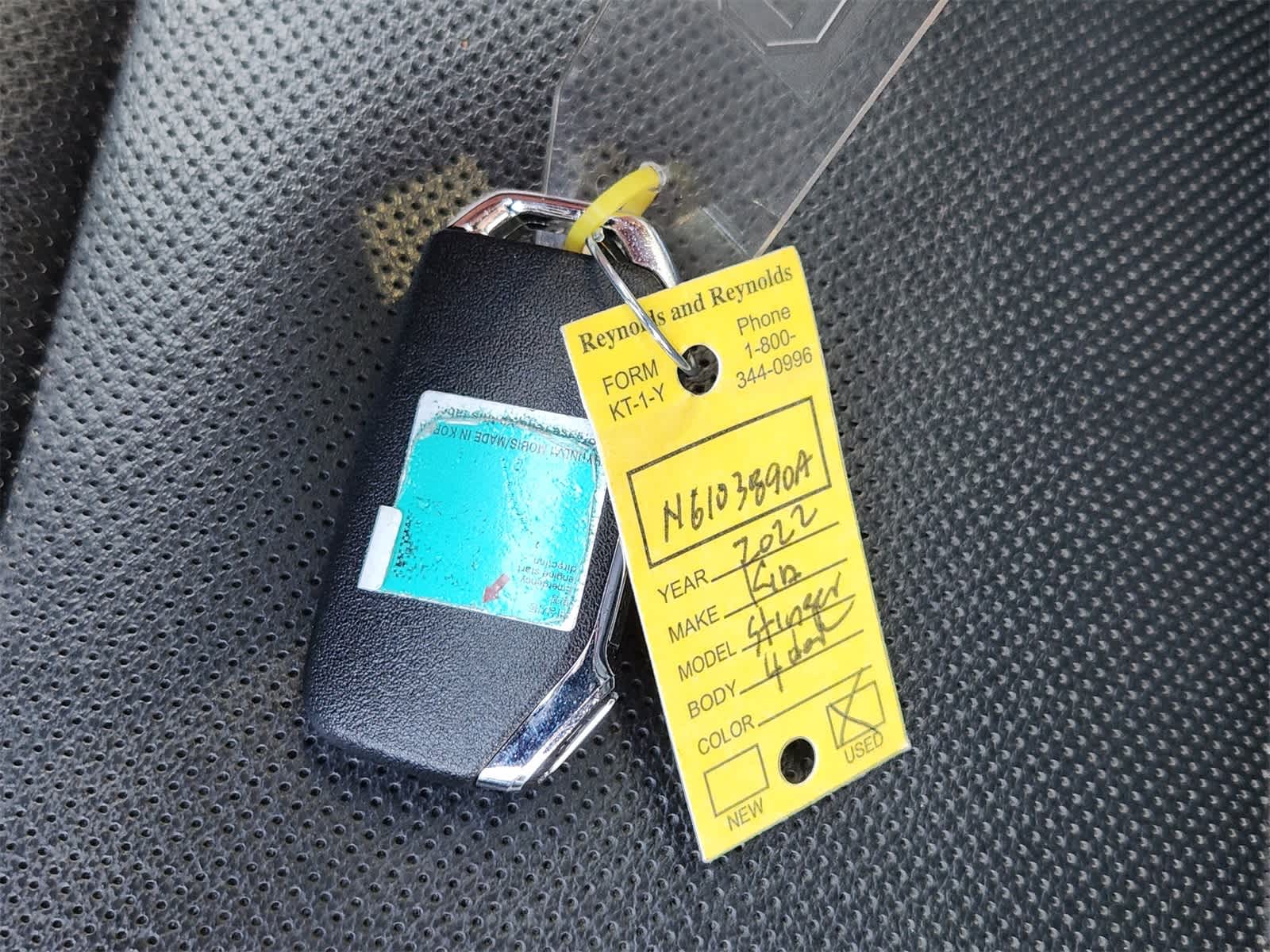 Thumbnail: 2022 Kia Stinger - 33