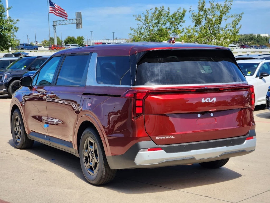 New 2026 Kia Carnival LXS Van Passenger Van