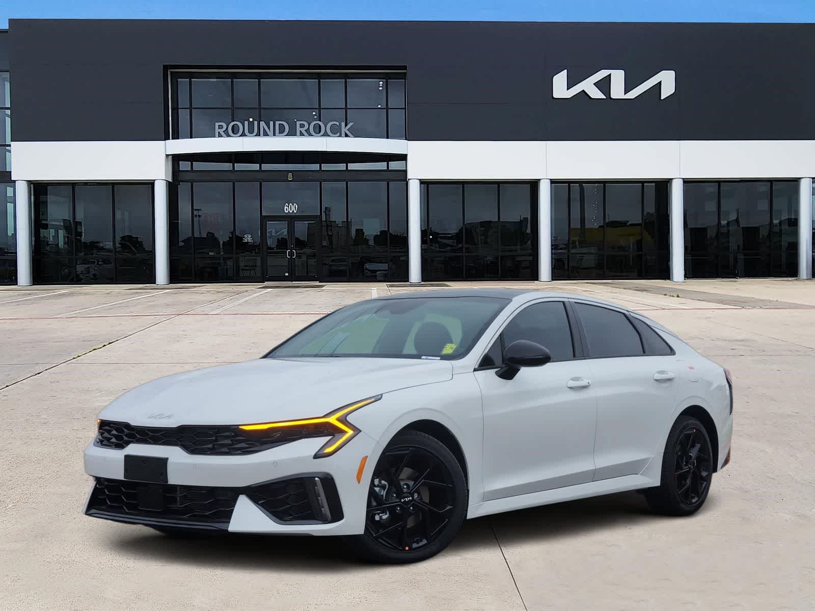 Thumbnail: 2026 Kia K5 - 1