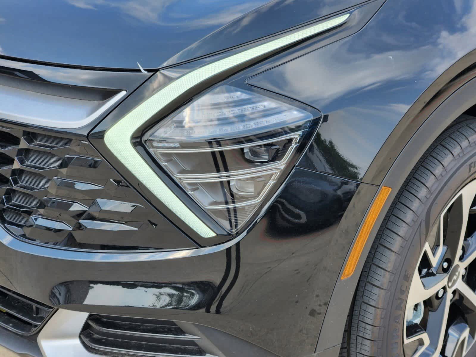 Thumbnail: 2025 Kia Sportage - 6