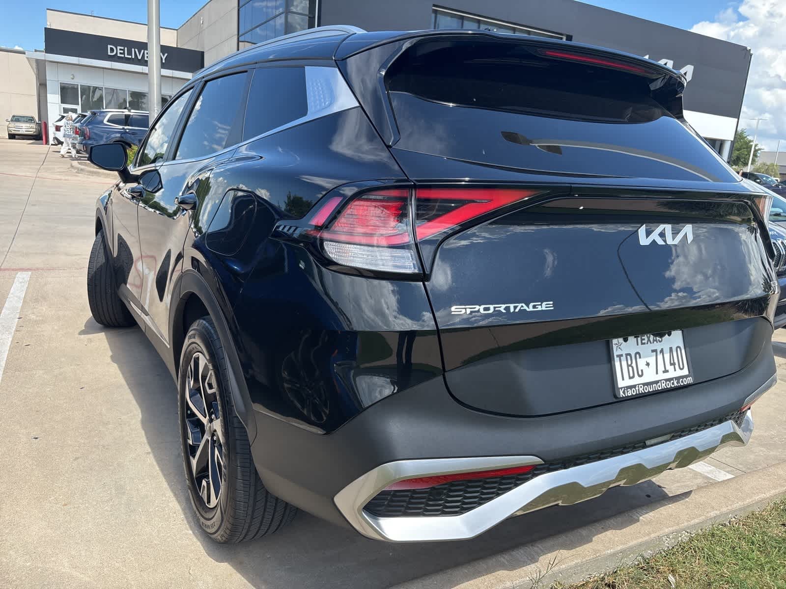 Thumbnail: 2023 Kia Sportage - 6