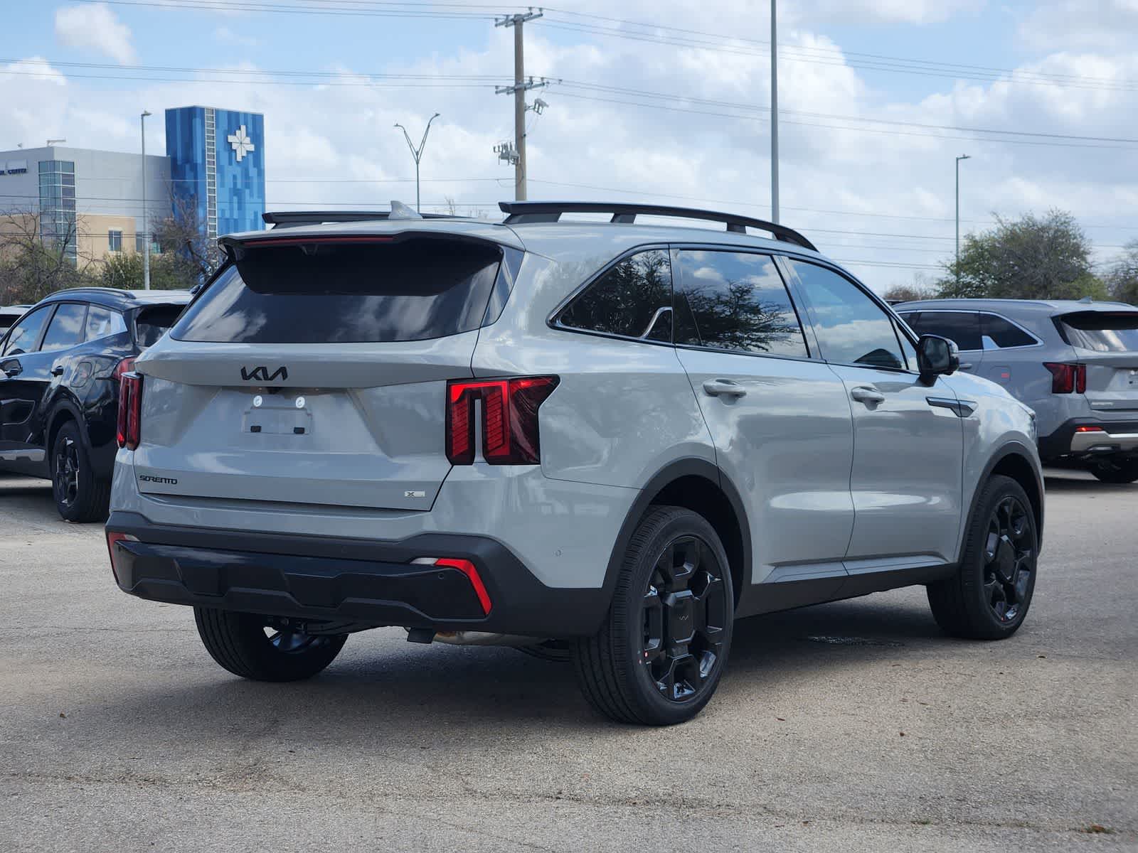 Thumbnail: 2026 Kia Sorento - 5