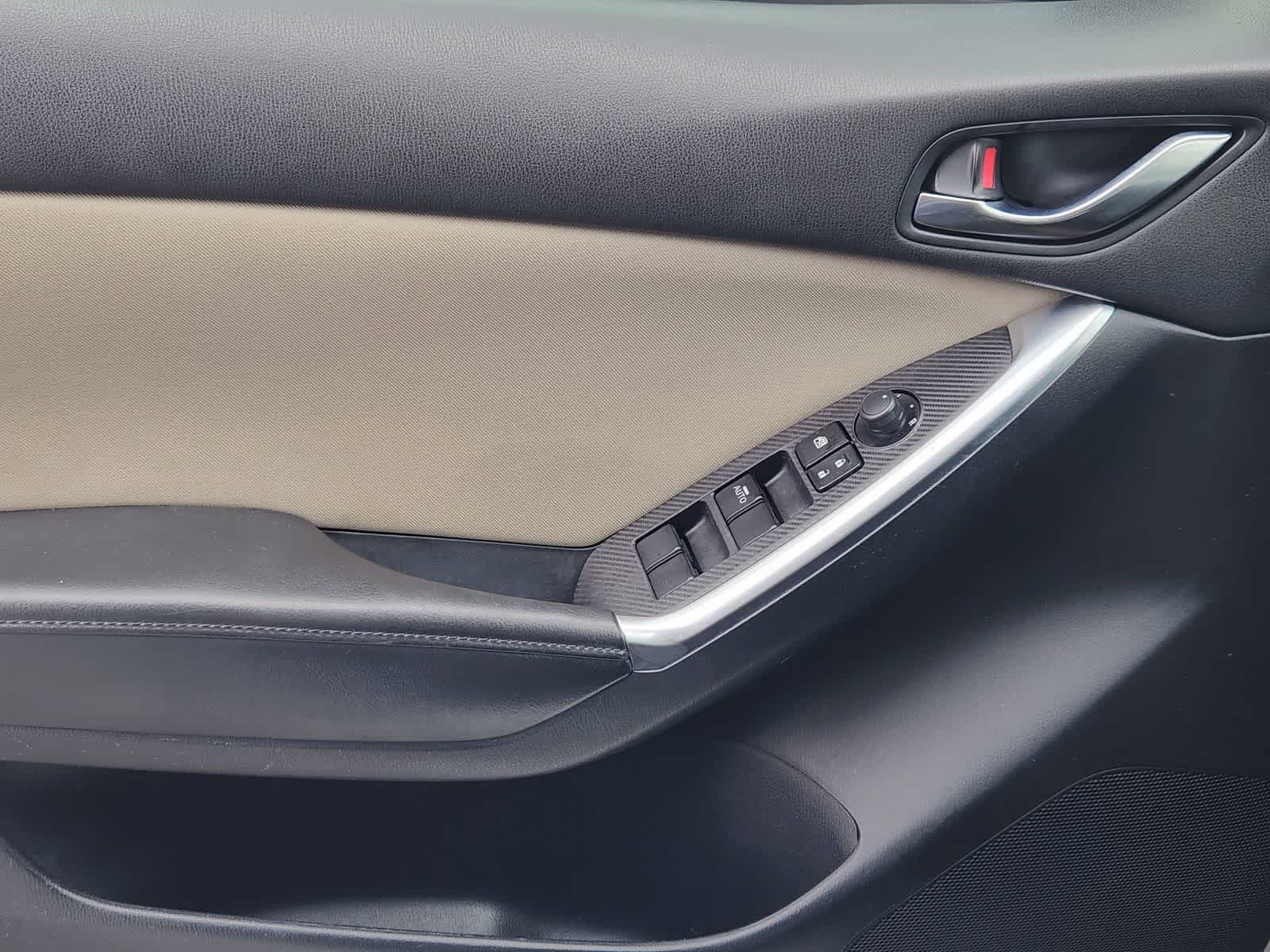 Thumbnail: 2016 Mazda CX-5 - 23