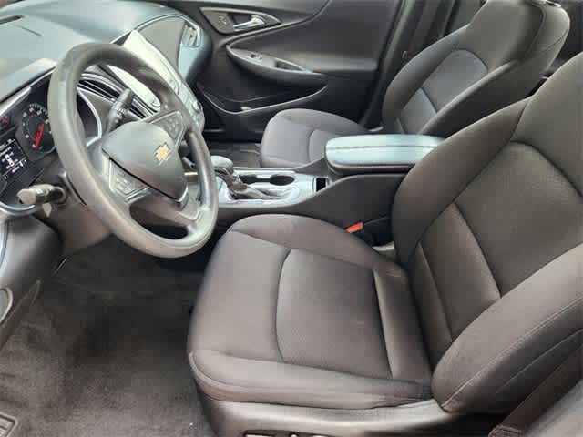 Used 2021 Chevrolet Malibu 1LT with VIN 1G1ZD5ST4MF071553 for sale in Round Rock, TX