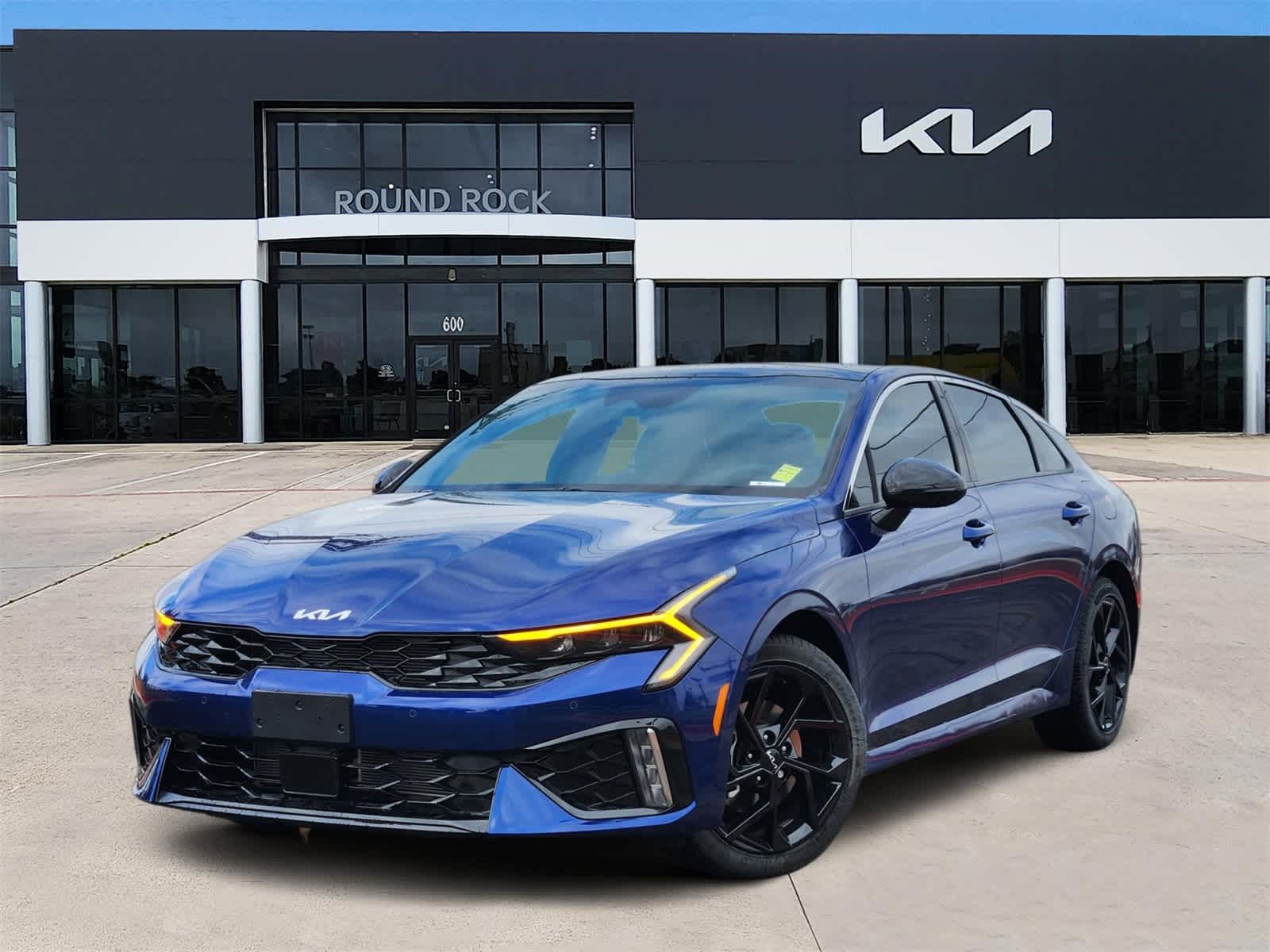 Thumbnail: 2026 Kia K5 - 1