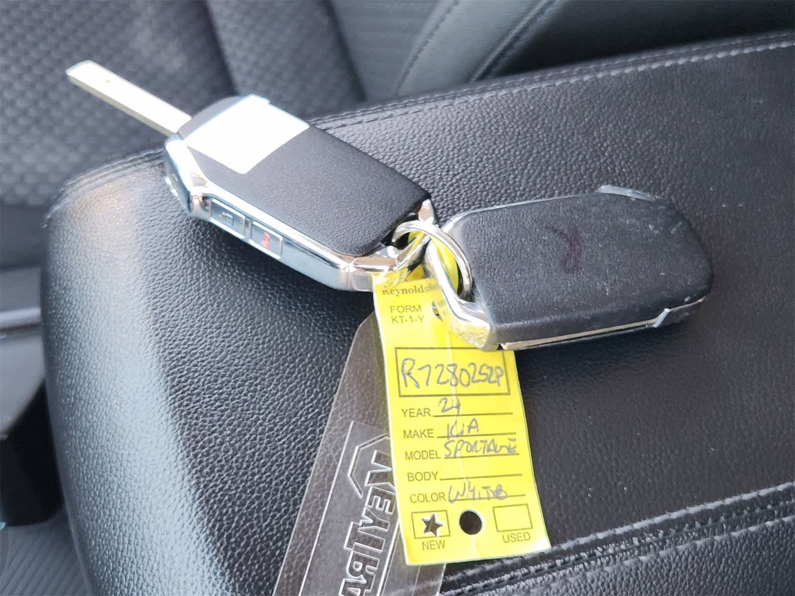 Thumbnail: 2024 Kia Sportage - 31