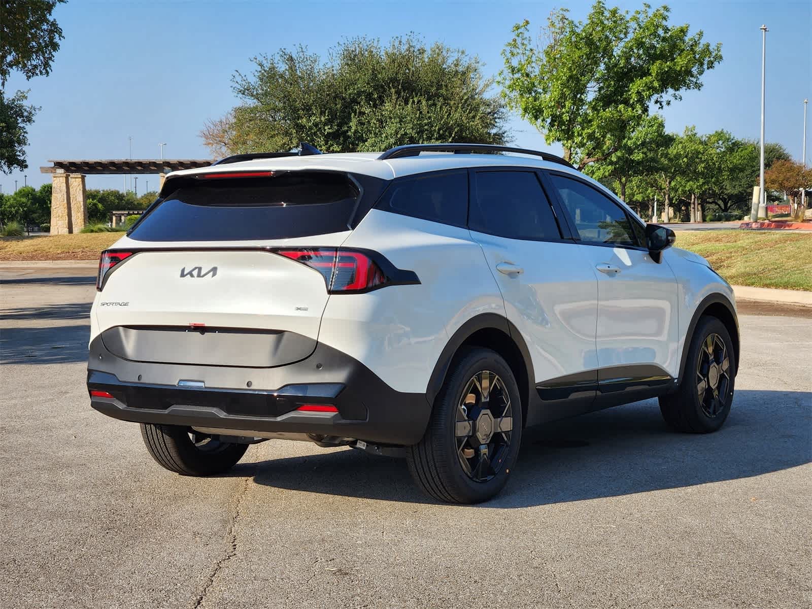 2026 Kia Sportage Hybrid X-Line photo 4