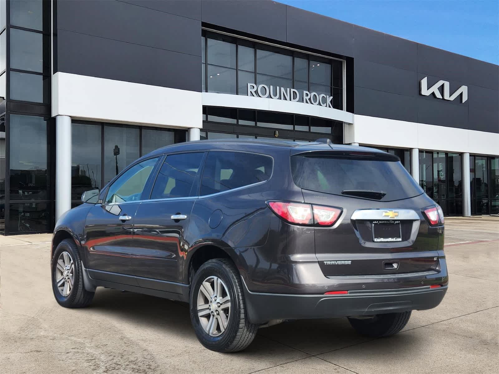 Thumbnail: 2017 Chevrolet Traverse - 6