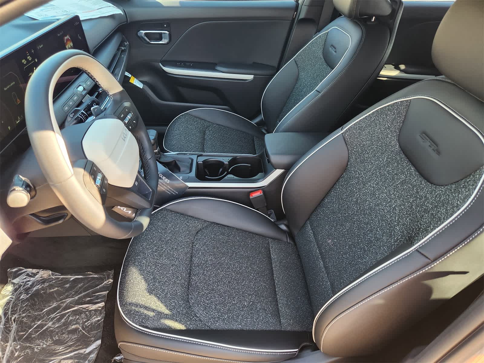 Thumbnail: 2025 Kia K4 - 11