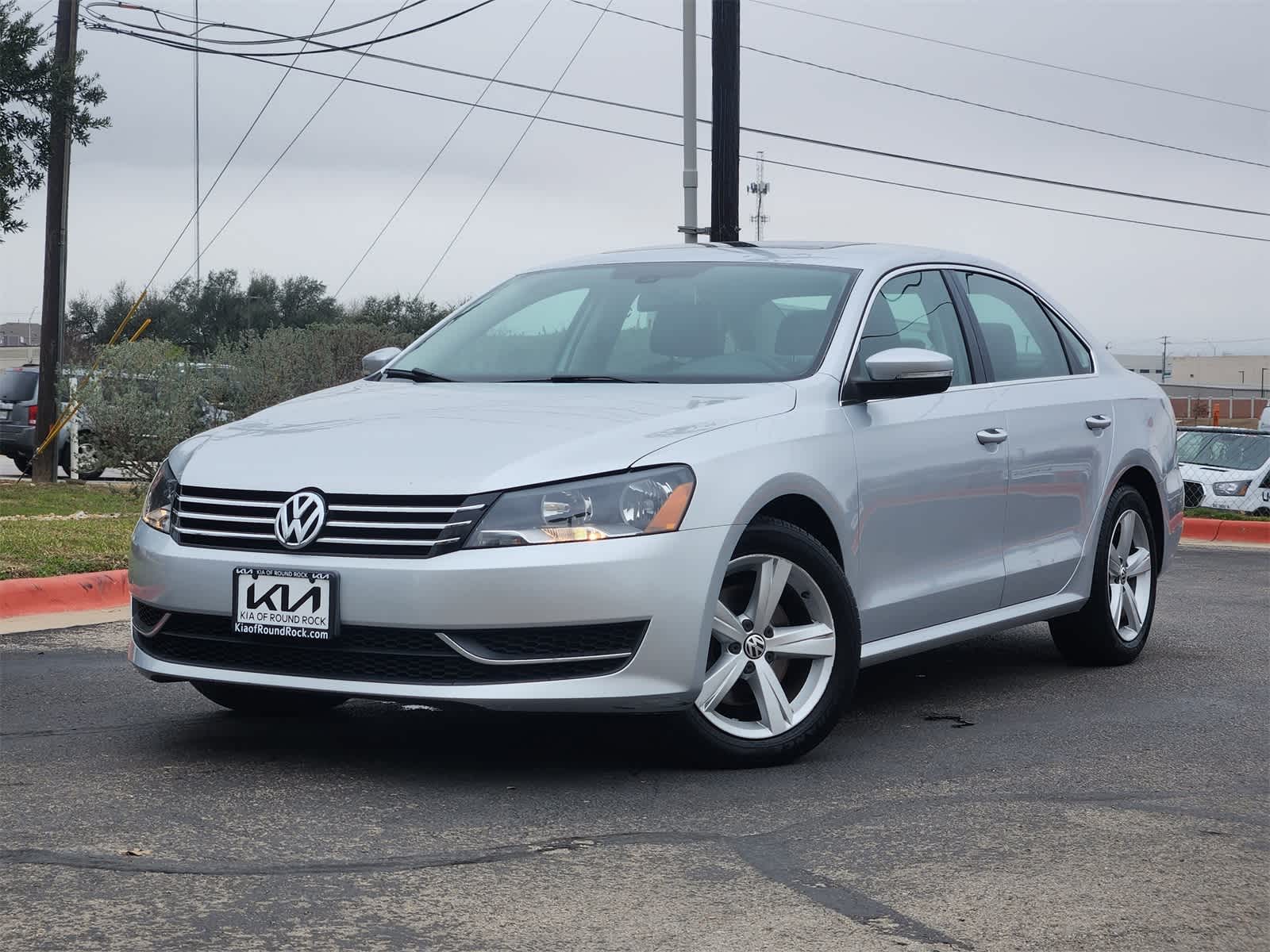 2012 Volkswagen Passat SE -
                  Round Rock, TX