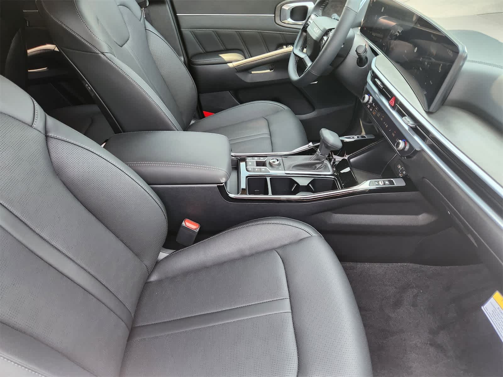 Thumbnail: 2026 Kia Sorento - 12