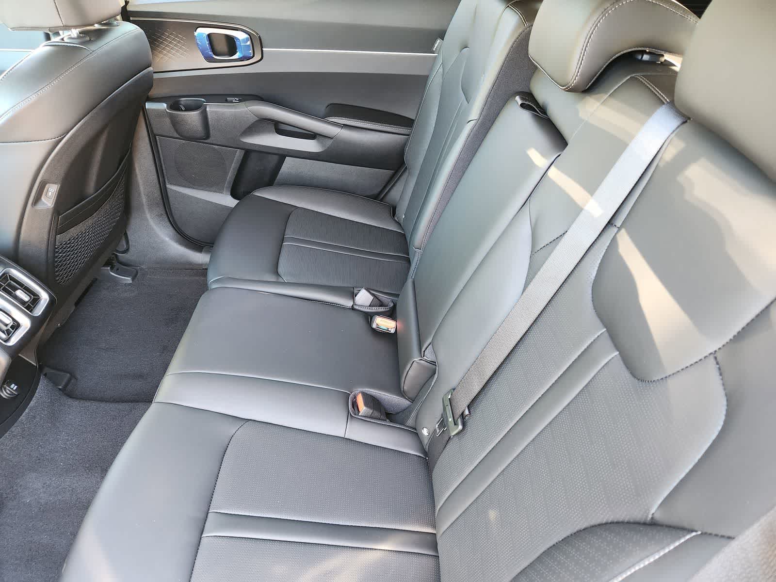 Thumbnail: 2026 Kia Sorento - 21