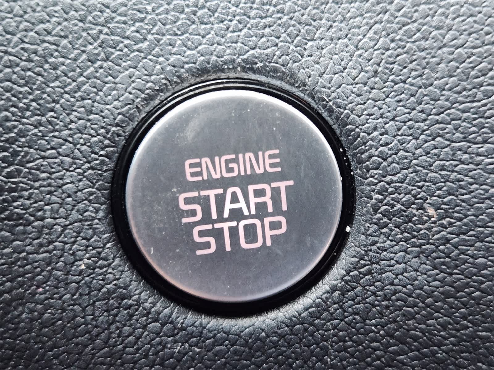 Thumbnail: 2023 Kia Sorento - 21