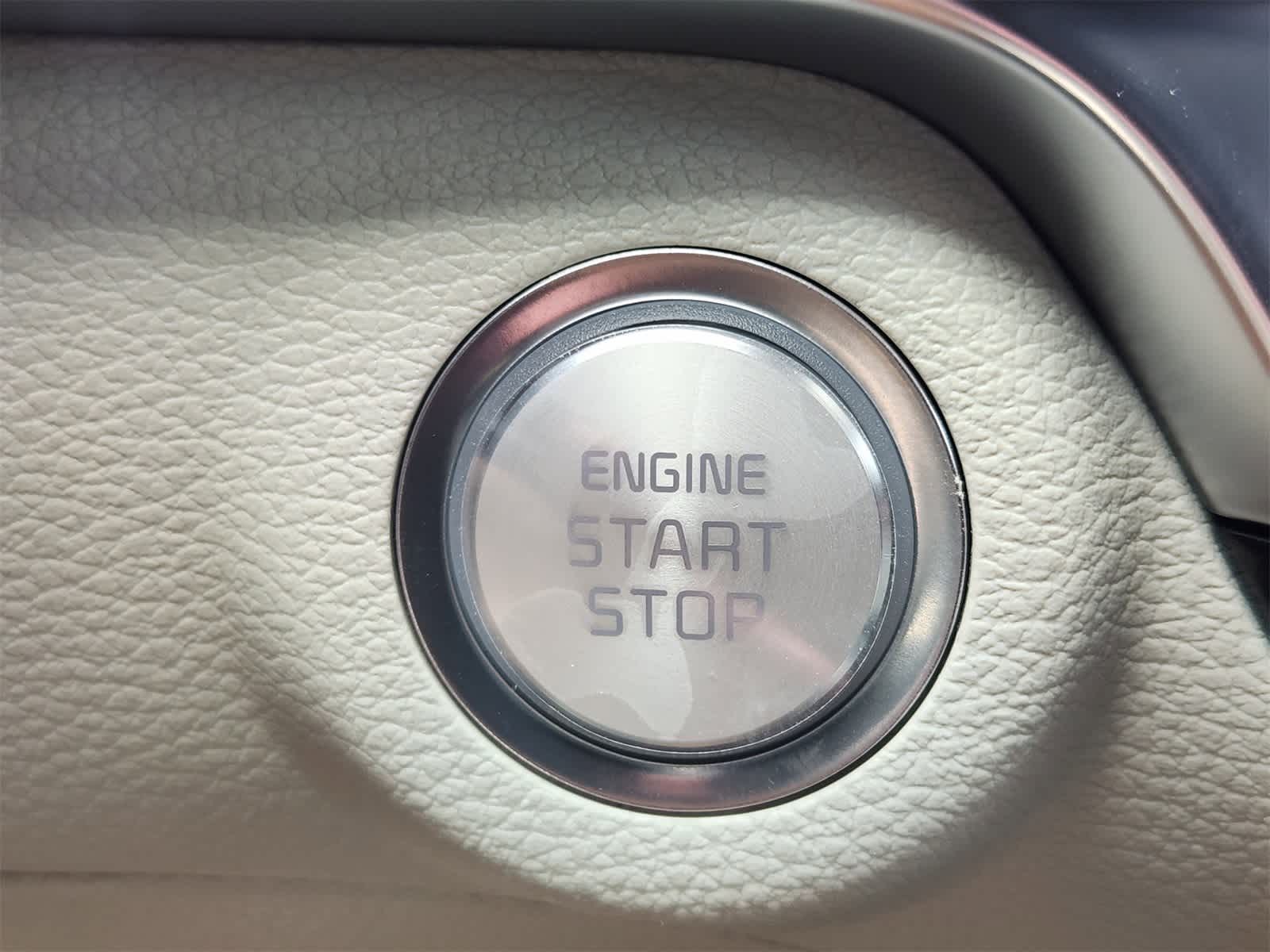 Thumbnail: 2025 Kia Telluride - 19