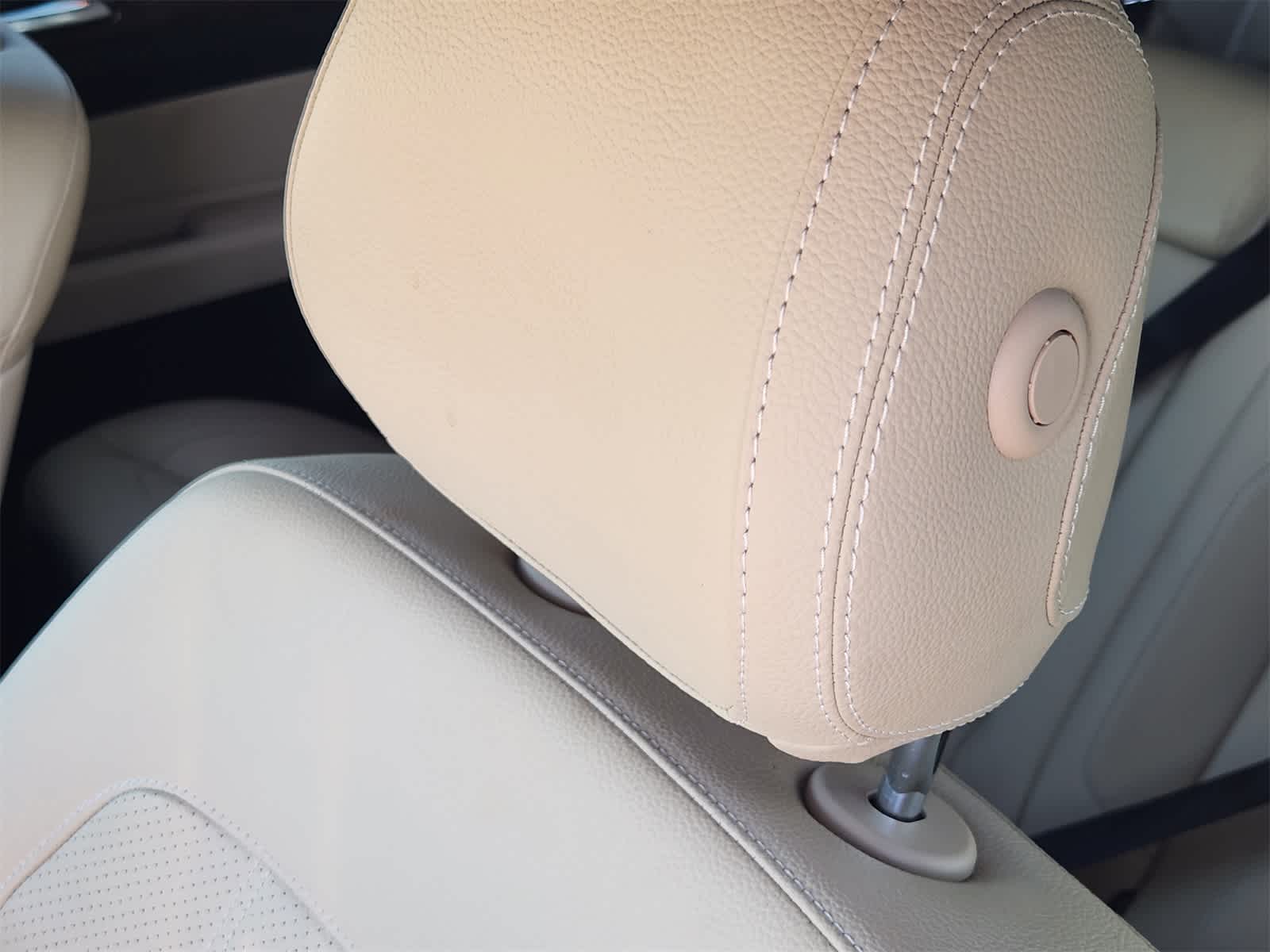 Thumbnail: 2017 Mercedes-Benz GLS - 14