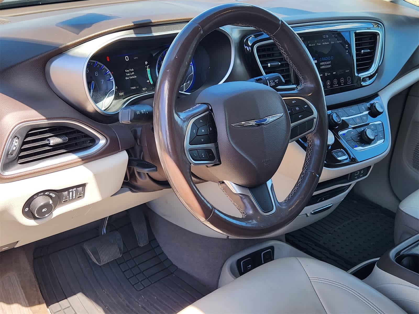 Thumbnail: 2018 Chrysler Pacifica - 2