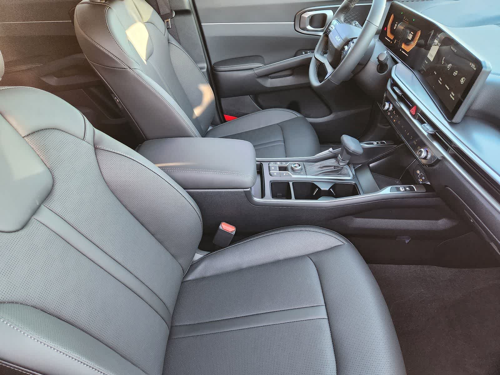 Thumbnail: 2026 Kia Sorento - 11