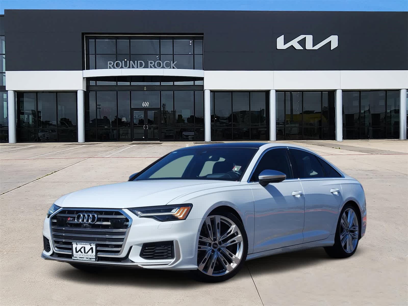 Thumbnail: 2022 Audi S6 - 1