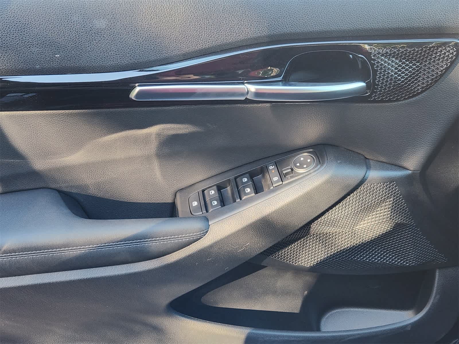 Thumbnail: 2026 Kia Seltos - 19