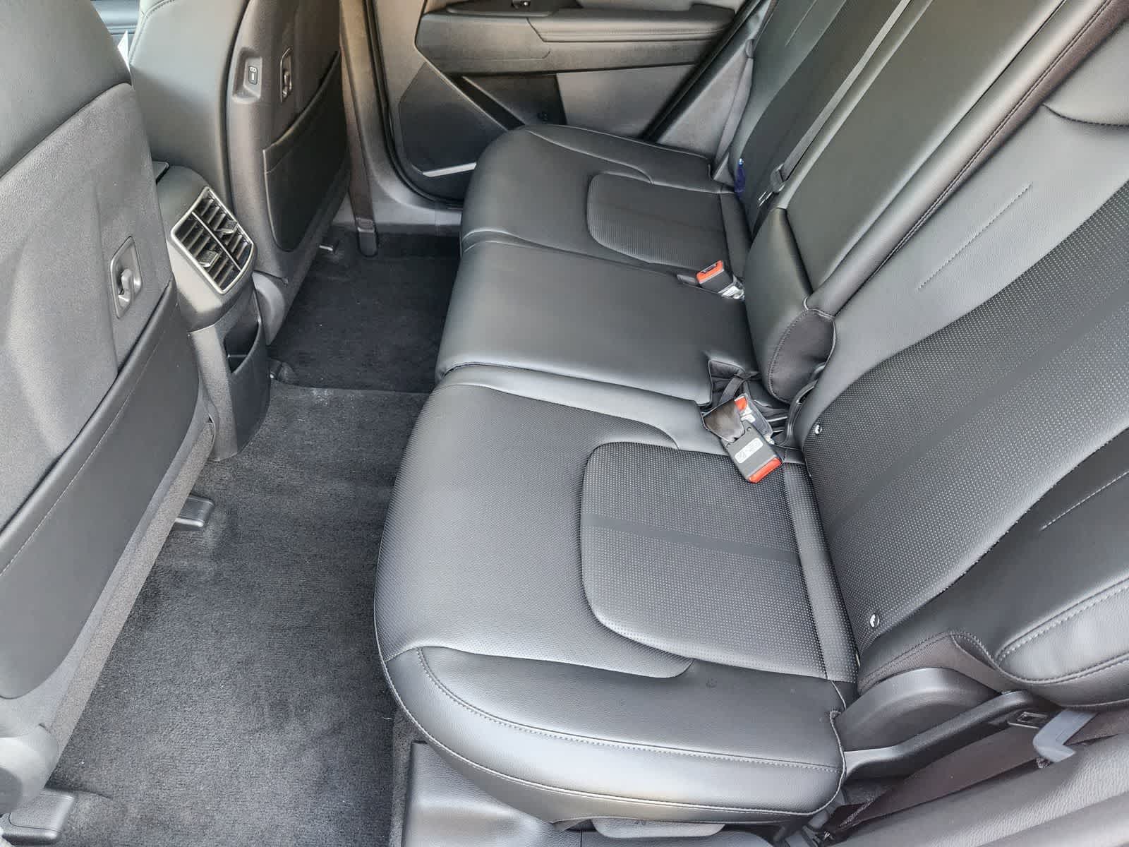 Thumbnail: 2026 Kia Sportage - 23