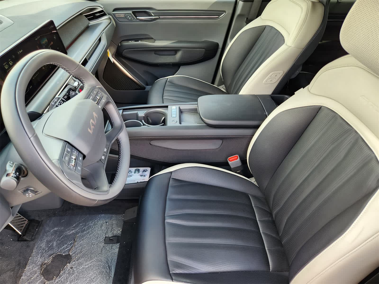 Thumbnail: 2026 Kia EV9 - 11