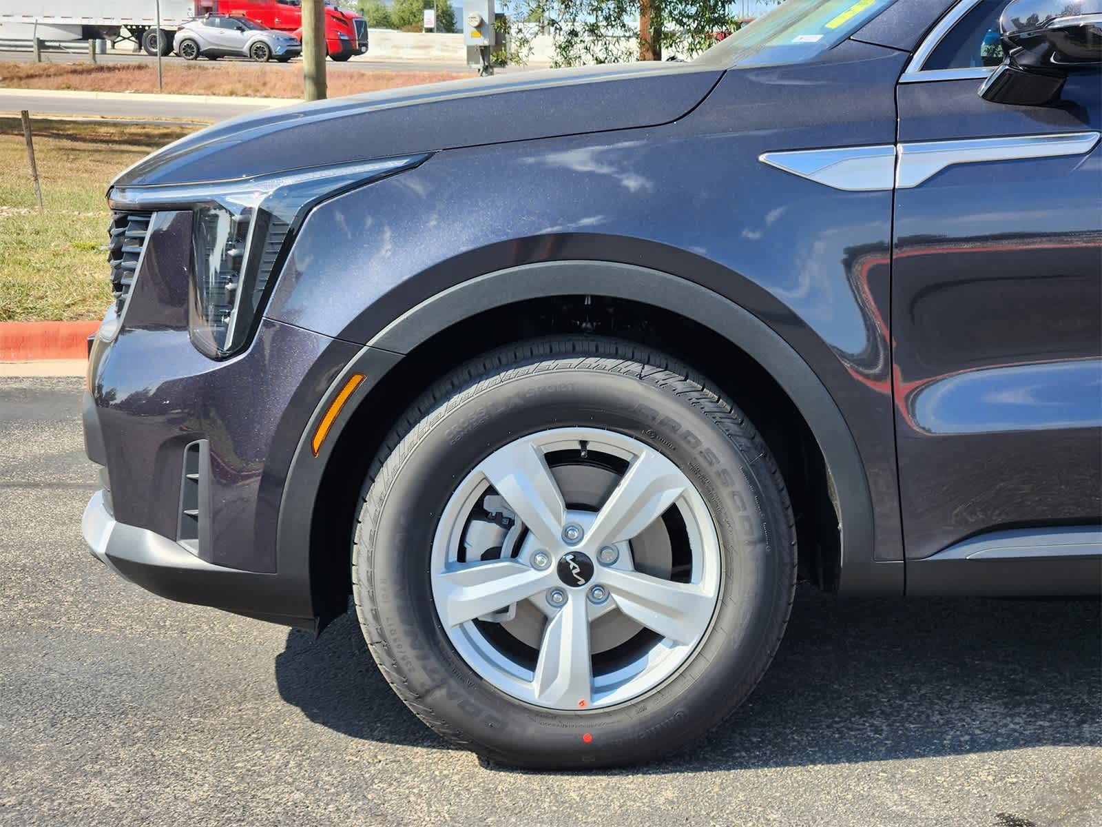 Thumbnail: 2026 Kia Sorento - 8