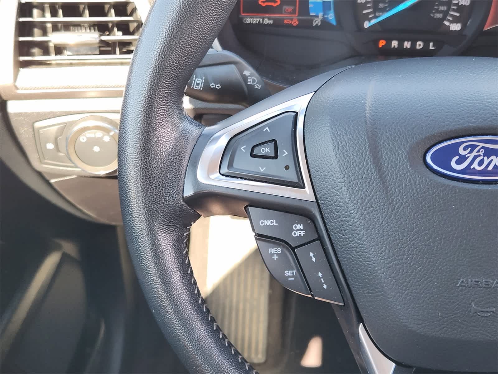 Thumbnail: 2020 Ford Fusion - 27