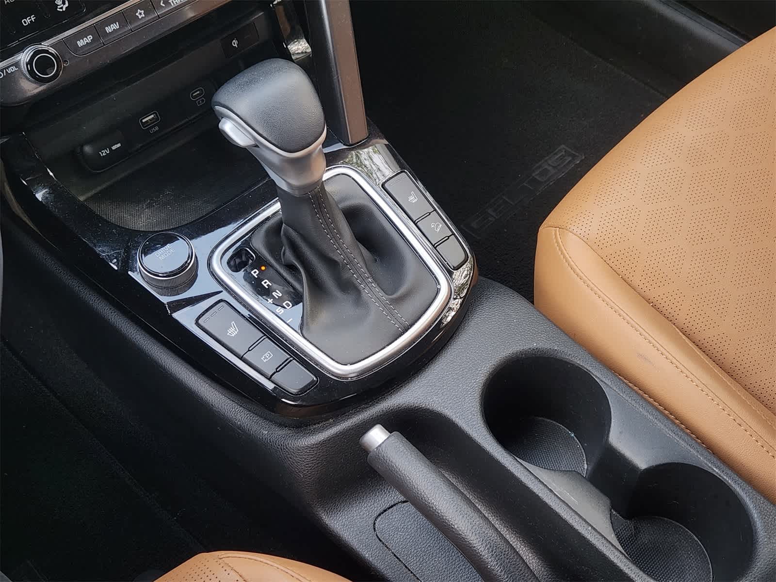 Thumbnail: 2024 Kia Seltos - 18