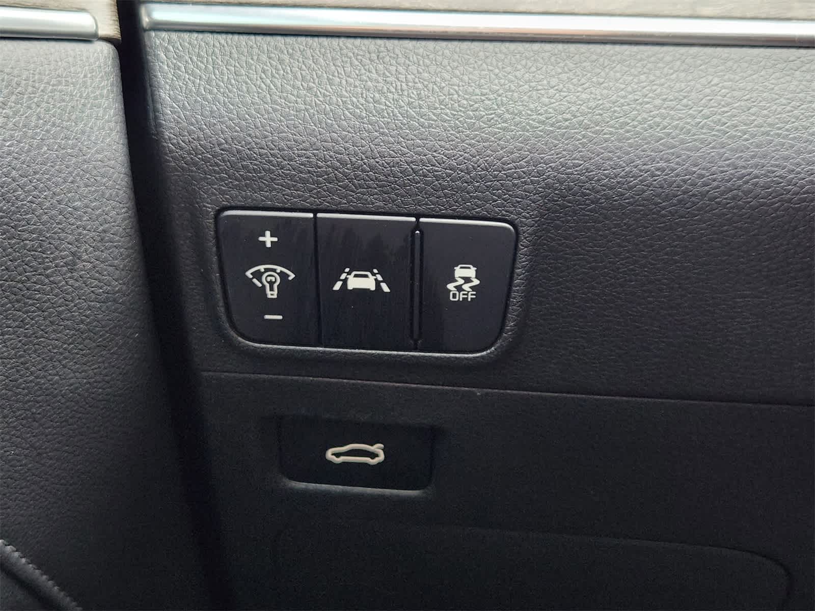 Thumbnail: 2022 Kia K5 - 21