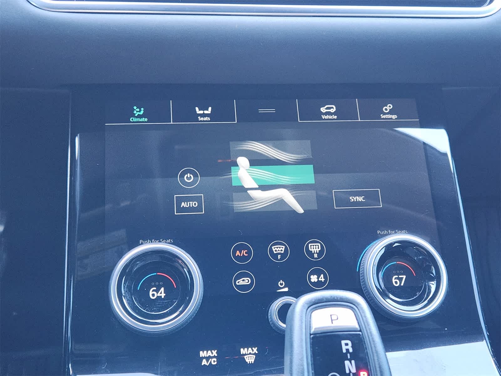 Thumbnail: 2020 Land Rover Range Rover Evoque - 19