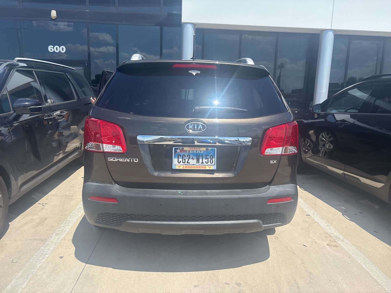 Thumbnail: 2011 Kia Sorento - 5