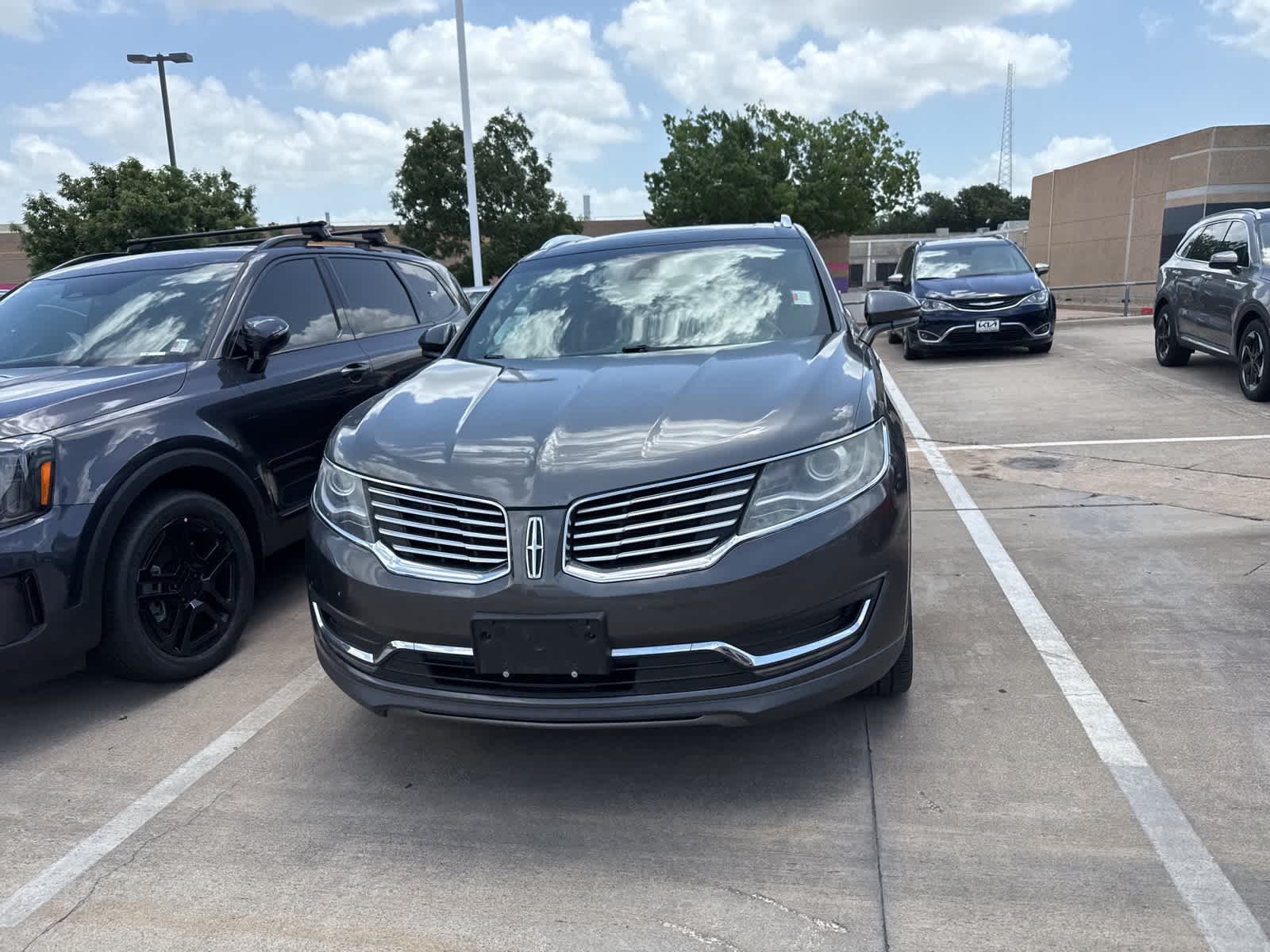 Used 2017 Lincoln MKX Reserve with VIN 2LMPJ6LR7HBL30253 for sale in Round Rock, TX