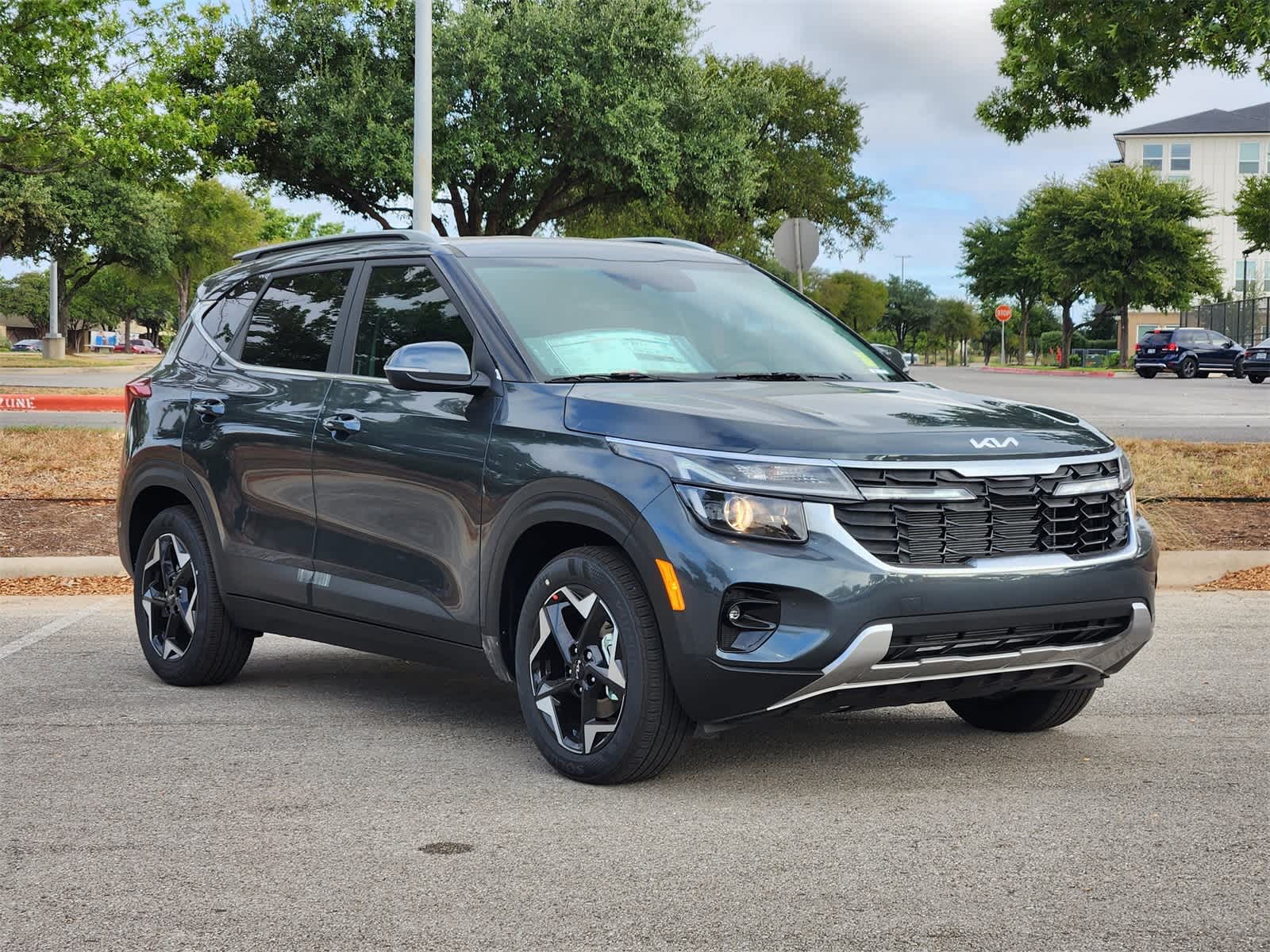 Thumbnail: 2026 Kia Seltos - 3