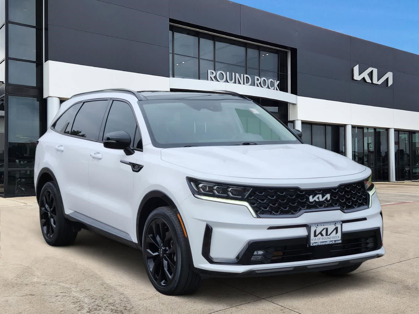 Thumbnail: 2022 Kia Sorento - 3