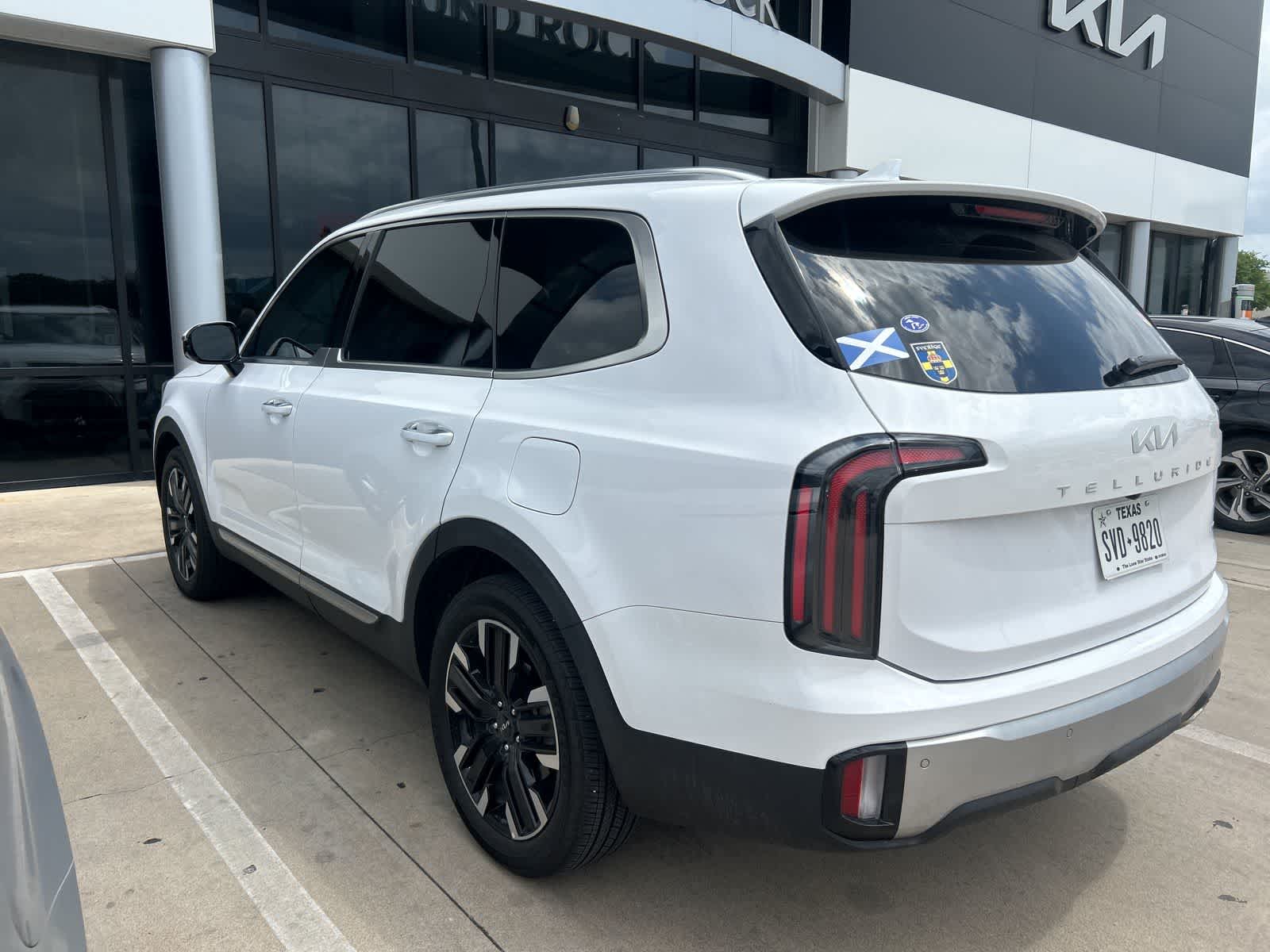 Thumbnail: 2023 Kia Telluride - 10