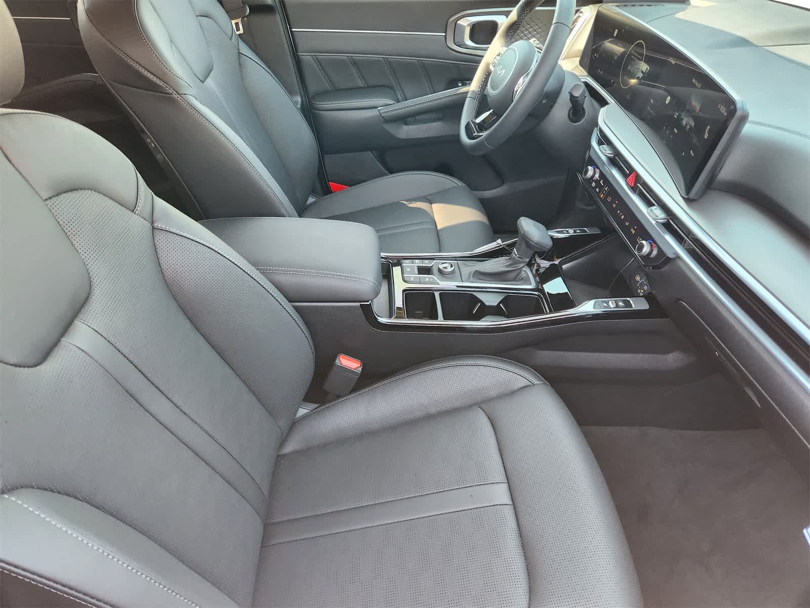 Thumbnail: 2025 Kia Sorento - 12