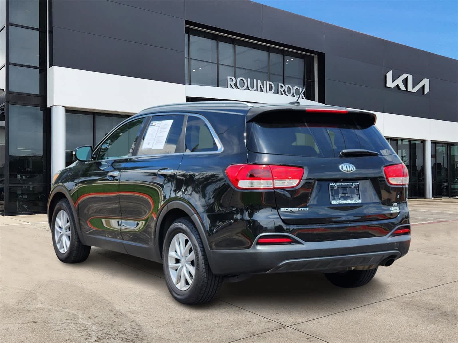 Thumbnail: 2016 Kia Sorento - 6