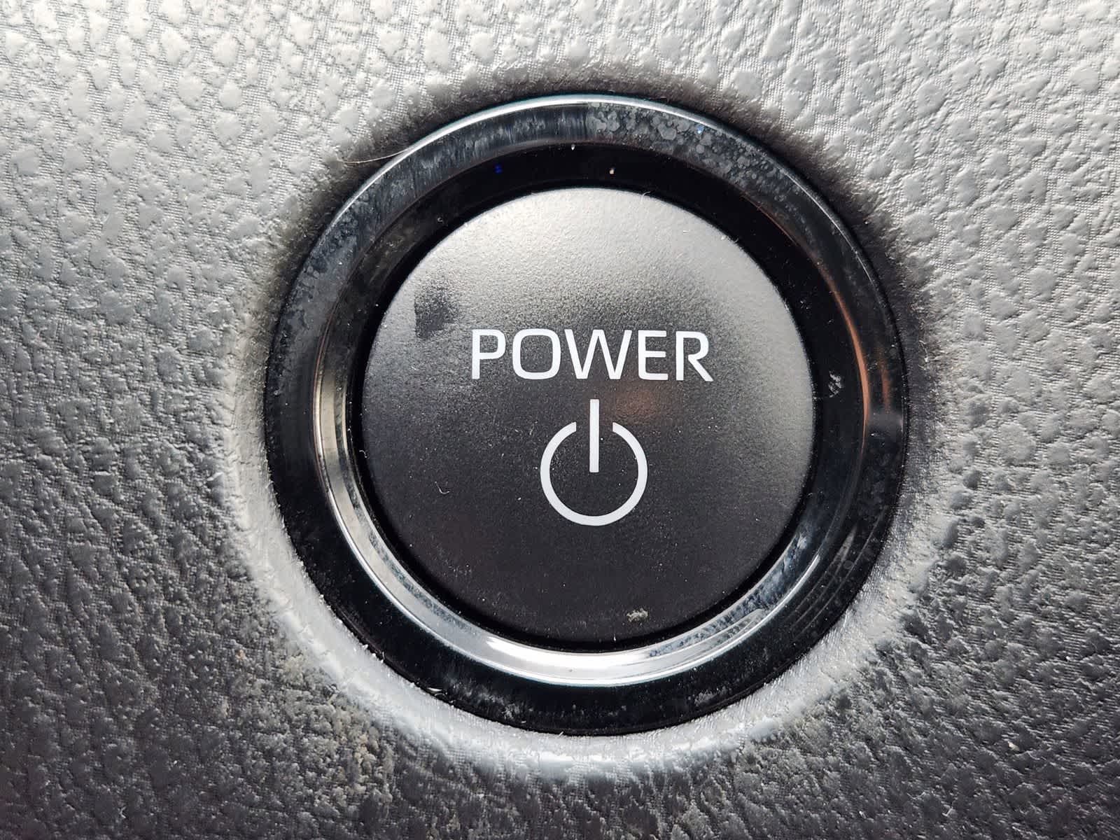 Thumbnail: 2025 Toyota Camry - 21