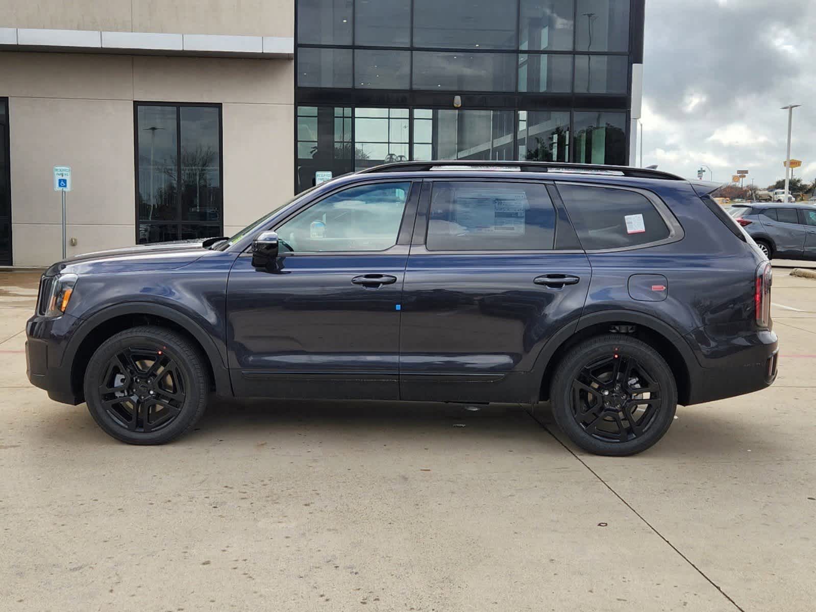 Thumbnail: 2025 Kia Telluride - 3