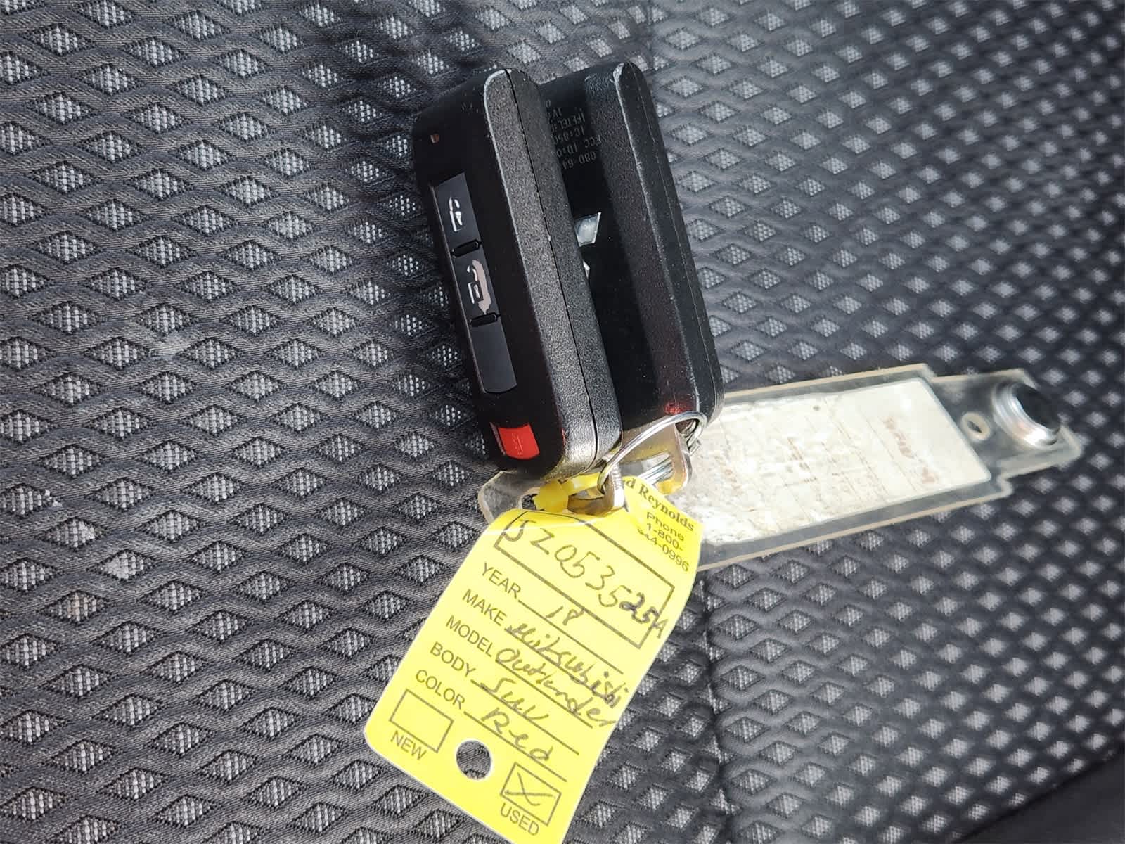 Thumbnail: 2018 Mitsubishi Outlander - 32