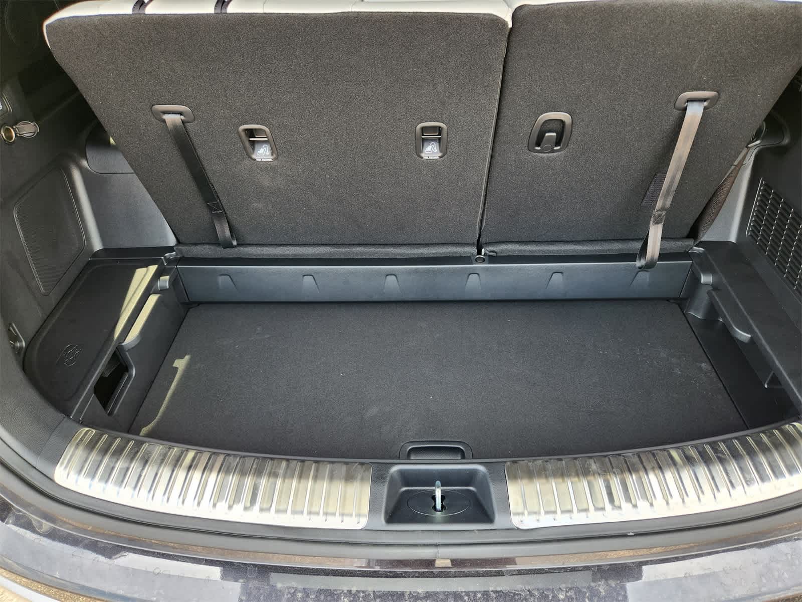 Thumbnail: 2025 Kia Telluride - 29