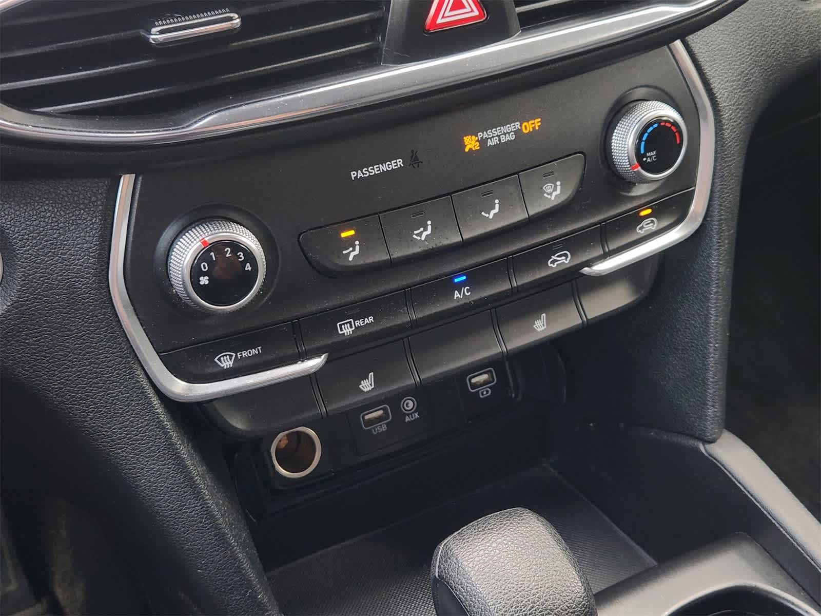 Thumbnail: 2020 Hyundai Santa Fe - 19