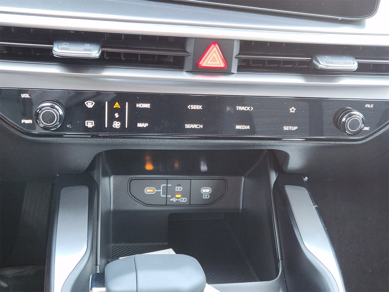 Thumbnail: 2026 Kia Sorento - 17