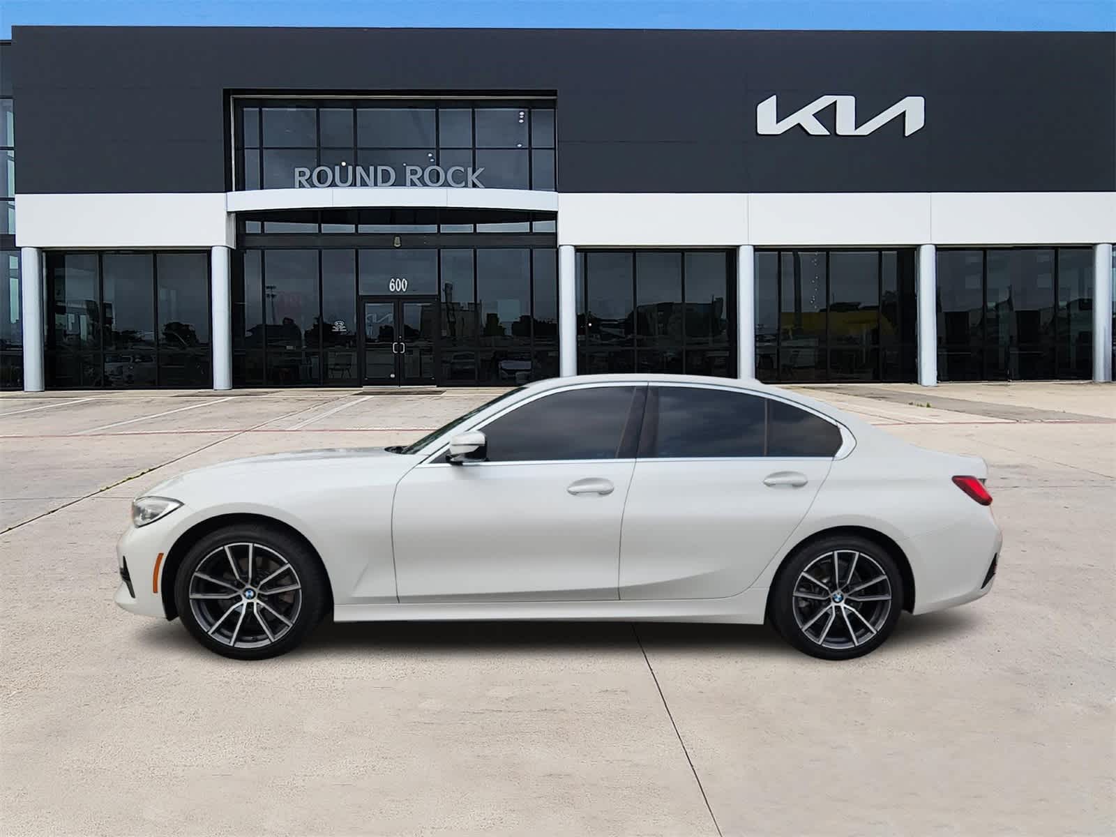 Thumbnail: 2021 BMW 3 Series - 4