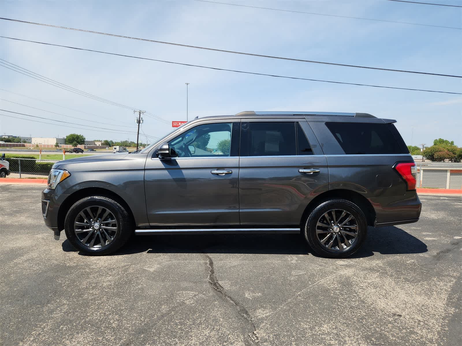 Thumbnail: 2019 Ford Expedition - 4